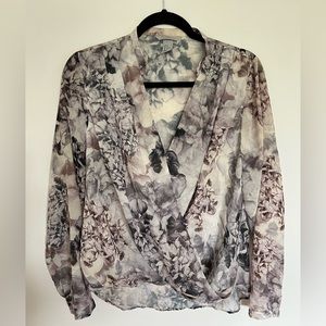 H&M Gray Floral Blouse 12